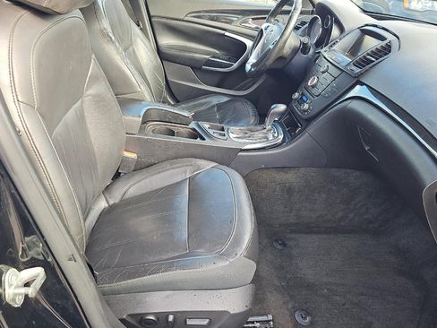 Used 2013 Buick Regal Premium image 8