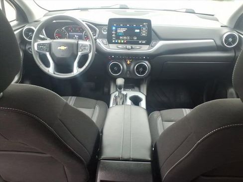 Certified 2023 Chevrolet Blazer LT w/ Convenience Package image 9