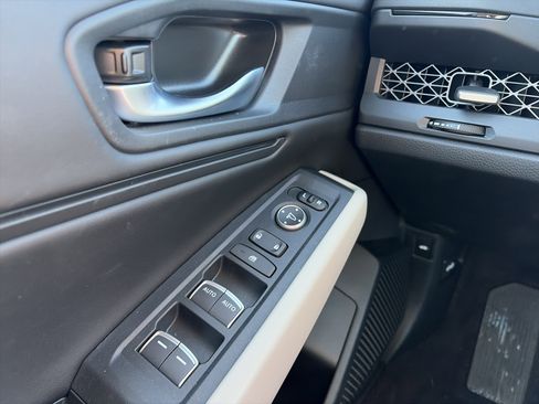 Certified 2025 Honda Accord SE image 23