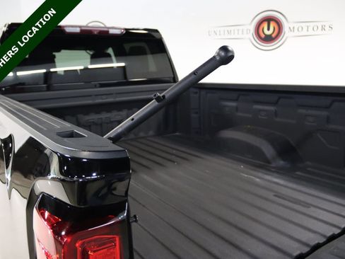 Used 2021 GMC Sierra 2500 AT4 AWD/4WD image 18