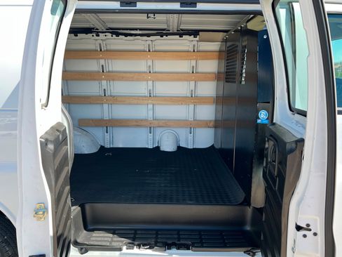 Used 2024 Chevrolet Express 2500 w/ Driver Convenience Package image 15