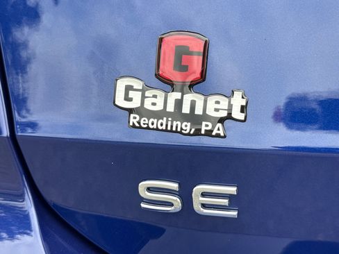 Certified 2024 Volkswagen Taos SE image 34