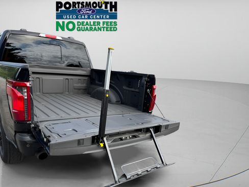Used 2025 Ford F150 XLT w/ Equipment Group 302A MID AWD/4WD image 18