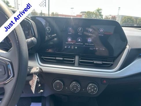 New 2026 Chevrolet Trax LS w/ LS Convenience Package FWD image 22