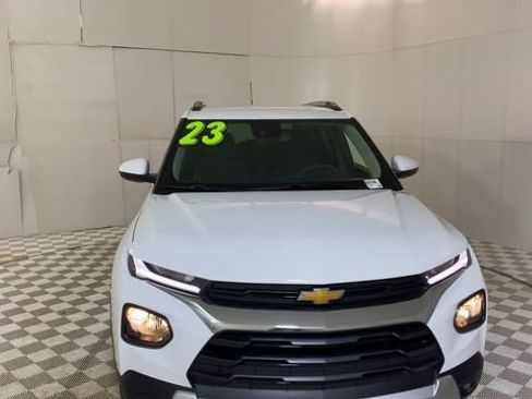 Used 2023 Chevrolet TrailBlazer LT FWD image 6