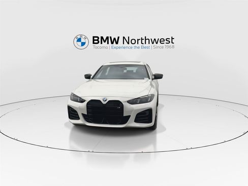 New 2026 BMW i4 M60 w/ Premium Package image 8