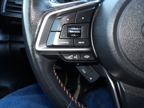 Used 2022 Subaru Crosstrek 2.0i Premium w/ Popular Package #4A image 16