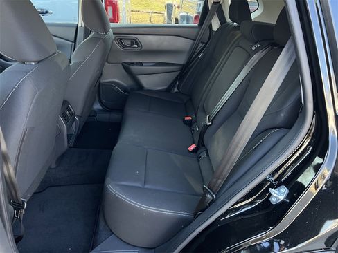 Certified 2025 Nissan Rogue S image 23