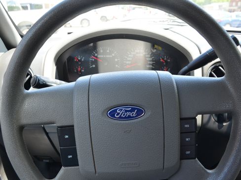 Used 2006 Ford F150 XLT AWD/4WD image 36