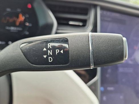 Used 2020 Tesla Model X Long Range AWD/4WD image 15