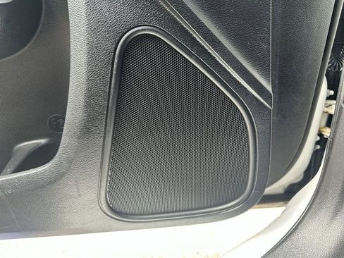 Used 2022 Chrysler 300 S RWD image 28