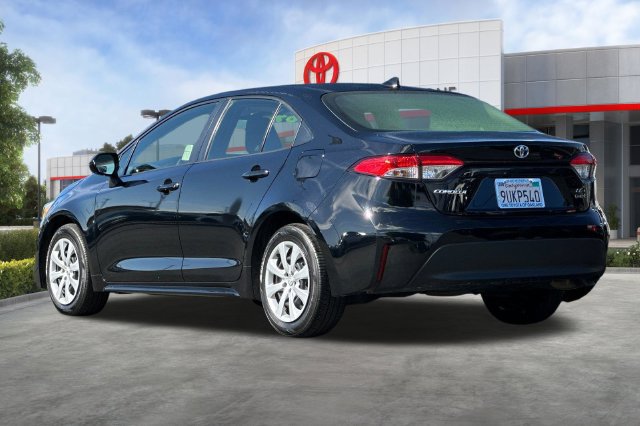 Certified 2025 Toyota Corolla LE FWD image 7