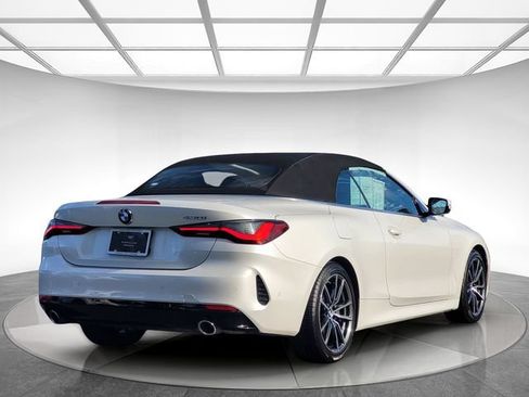 Used 2025 BMW 430i Convertible w/ Premium Package RWD image 4