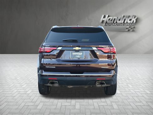 Used 2023 Chevrolet Traverse Premier image 8
