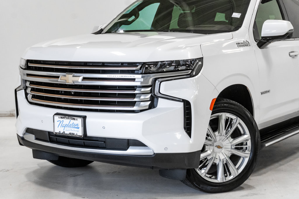 Used 2021 Chevrolet Tahoe High Country AWD/4WD image 2