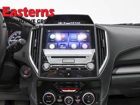 Used 2021 Subaru Forester Limited image 12