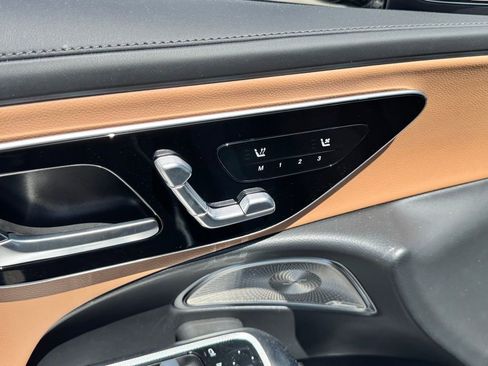 New 2025 Mercedes-Benz E 350 Sedan image 17