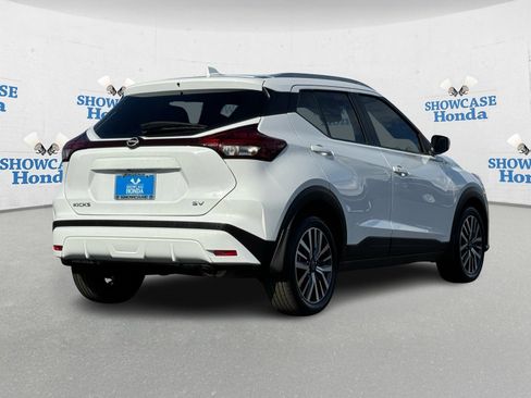 Used 2024 Nissan Kicks SV image 8