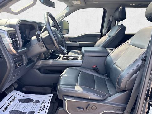 Used 2023 Ford F250 Lariat w/ Lariat Ultimate Package AWD/4WD image 26