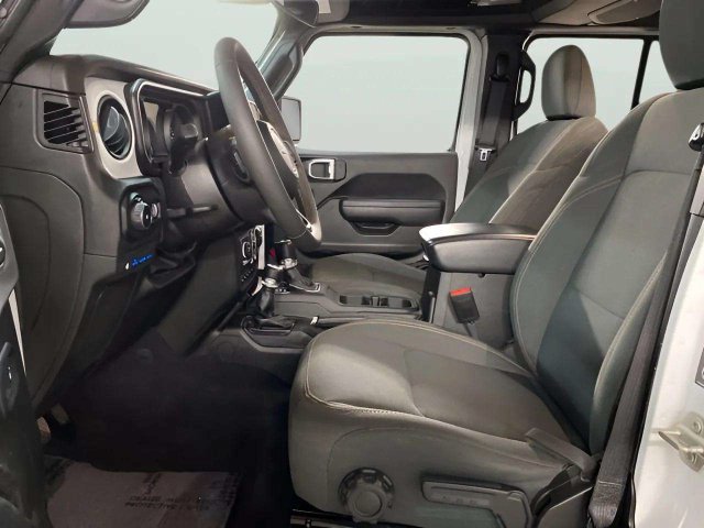 Used 2024 Jeep Wrangler Unlimited w/ Convenience Group AWD/4WD image 60