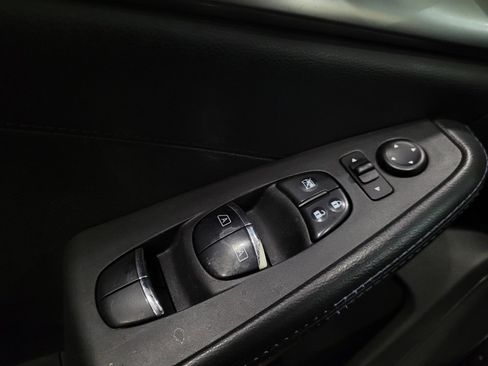 Used 2017 Nissan Maxima SR w/ Midnight Edition FWD image 27