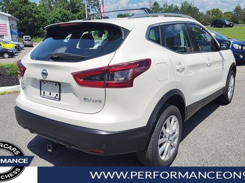 Used 2020 Nissan Rogue Sport SV w/ All-Weather Package image 3