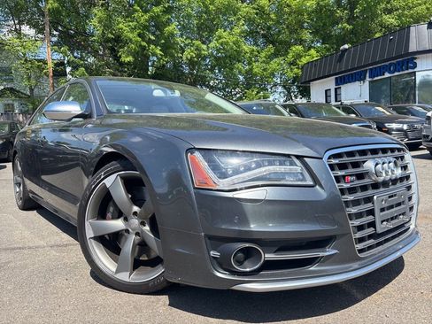 Used 2013 Audi S8 AWD/4WD image 1