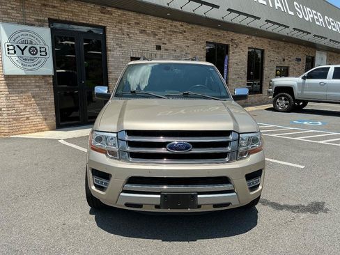 Used 2017 Ford Expedition EL Platinum RWD image 9