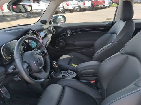 Used 2024 MINI Cooper SE FWD image 20