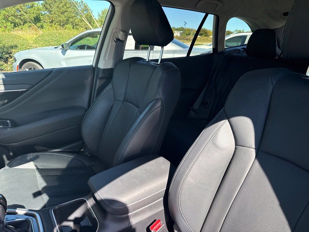 Used 2025 Subaru Outback Touring XT AWD/4WD image 23