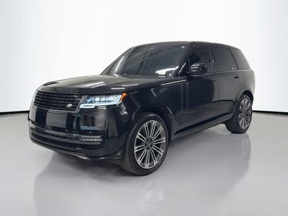 Used 2025 Land Rover Range Rover SE