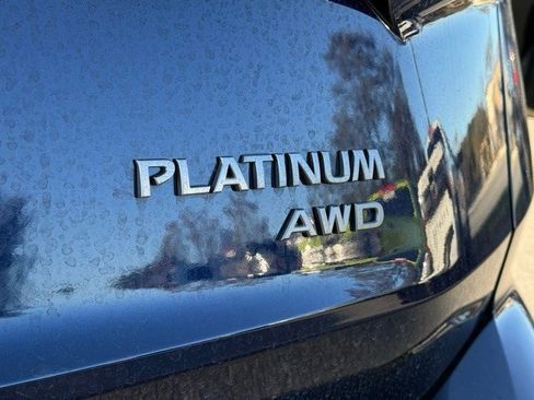 New 2026 Nissan Rogue Platinum w/ Platinum Premium Package image 16