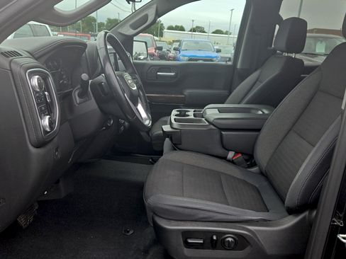 Used 2019 GMC Sierra 1500 SLE w/ SLE Value Package AWD/4WD image 11
