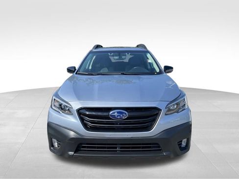Used 2021 Subaru Outback Onyx Edition XT AWD/4WD image 3
