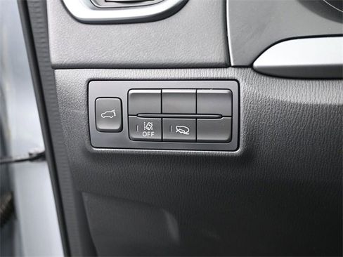 Certified 2023 MAZDA CX-9 Touring image 17