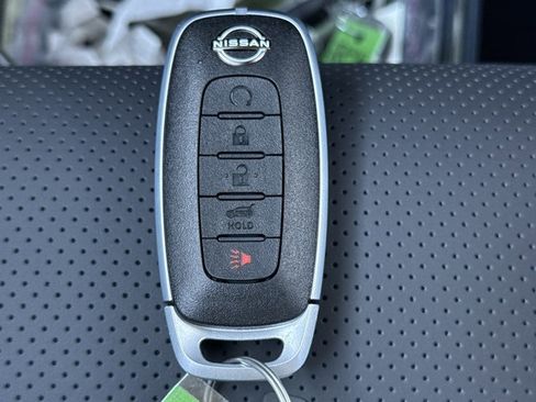 New 2026 Nissan Rogue Platinum AWD/4WD image 21