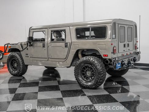 Used 2002 HUMMER H1 4-Door Wagon image 8