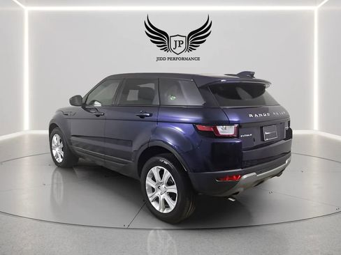 Used 2019 Land Rover Range Rover Evoque SE AWD/4WD image 5