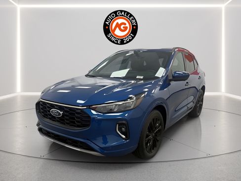 Used 2023 Ford Escape ST-Line Elite AWD/4WD image 7