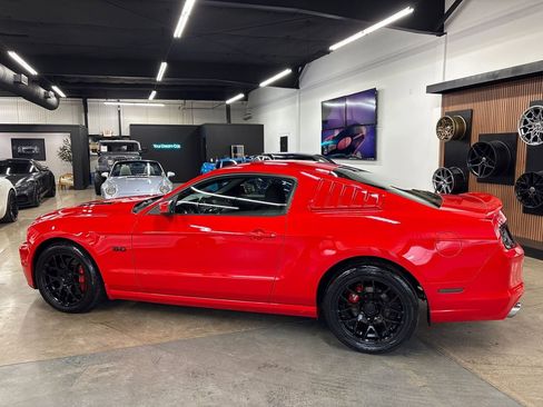 Used 2014 Ford Mustang GT w/ Equipment Group 301A image 6