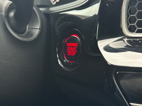 Certified 2025 Honda Civic Sport image 17
