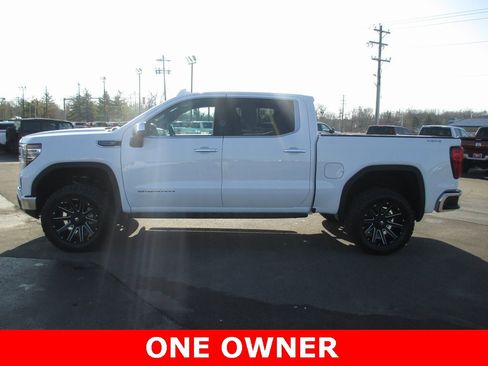 Used 2026 GMC Sierra 1500 SLT w/ SLT Convenience Package image 10