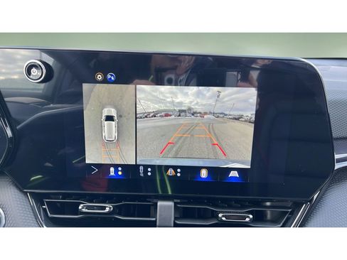 New 2026 Chevrolet Equinox RS image 19