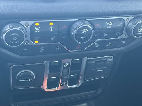 New 2026 Jeep Wrangler Unlimited Sport AWD/4WD image 16