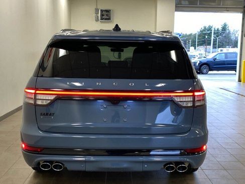Used 2026 Lincoln Aviator Reserve w/ Jet Appearance Package image 6