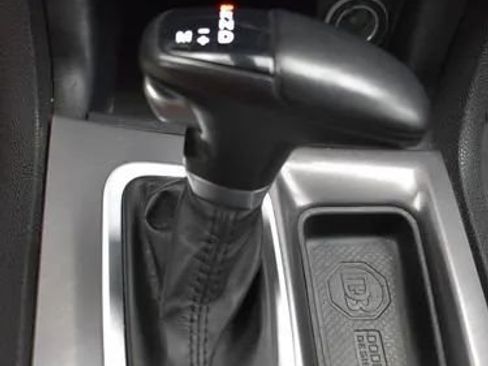 Used 2022 Dodge Charger SXT image 33