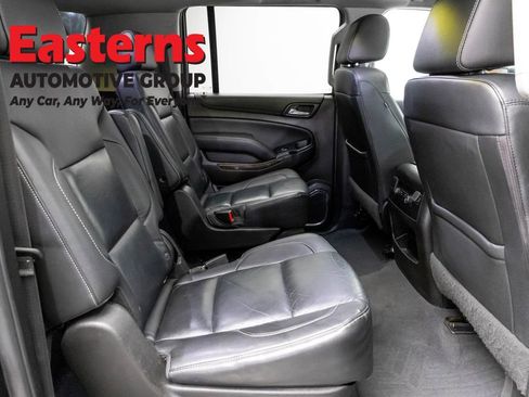 Used 2019 Chevrolet Suburban LT AWD/4WD image 28