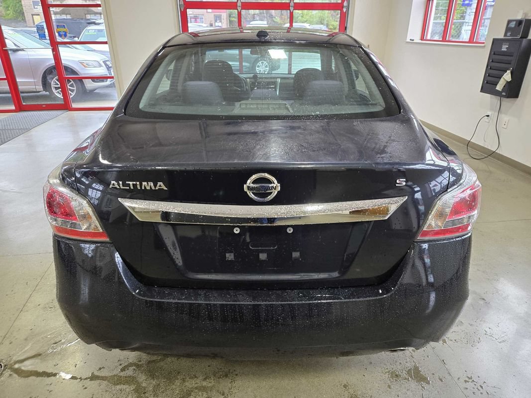 Used 2015 Nissan Altima 2.5 S w/ Power Driver Seat Package FWD image 6