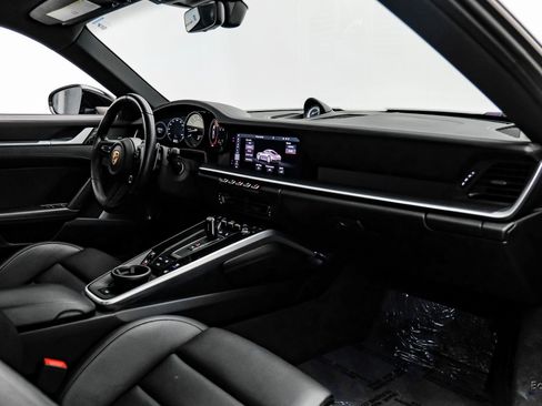 Used 2020 Porsche 911 Carrera 4S image 42