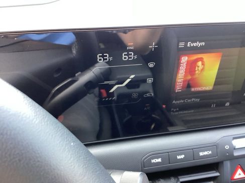 Used 2025 Kia K4 EX image 48